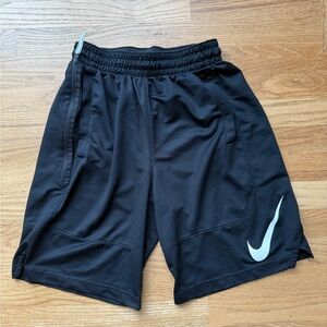 Nike Dri-FIT Basketball Athletic Boy's YOUTH Small Shorts Big Swoosh Black